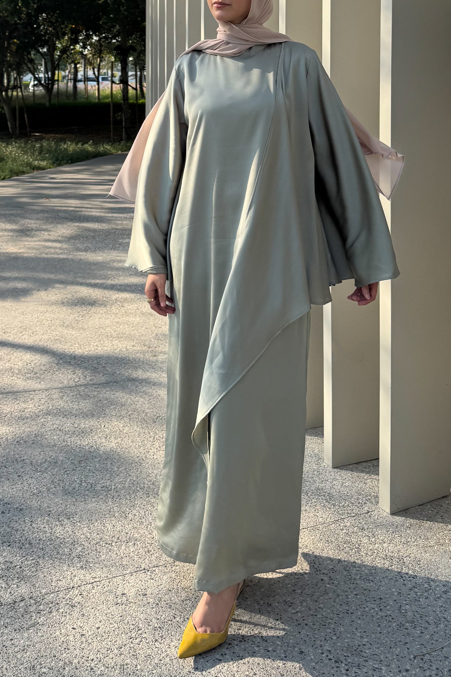 Side-Tie Smooth Dress