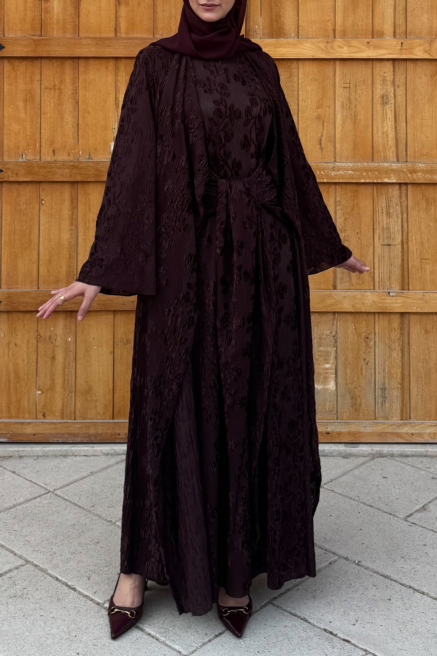 Coordinated Velvet Abaya
