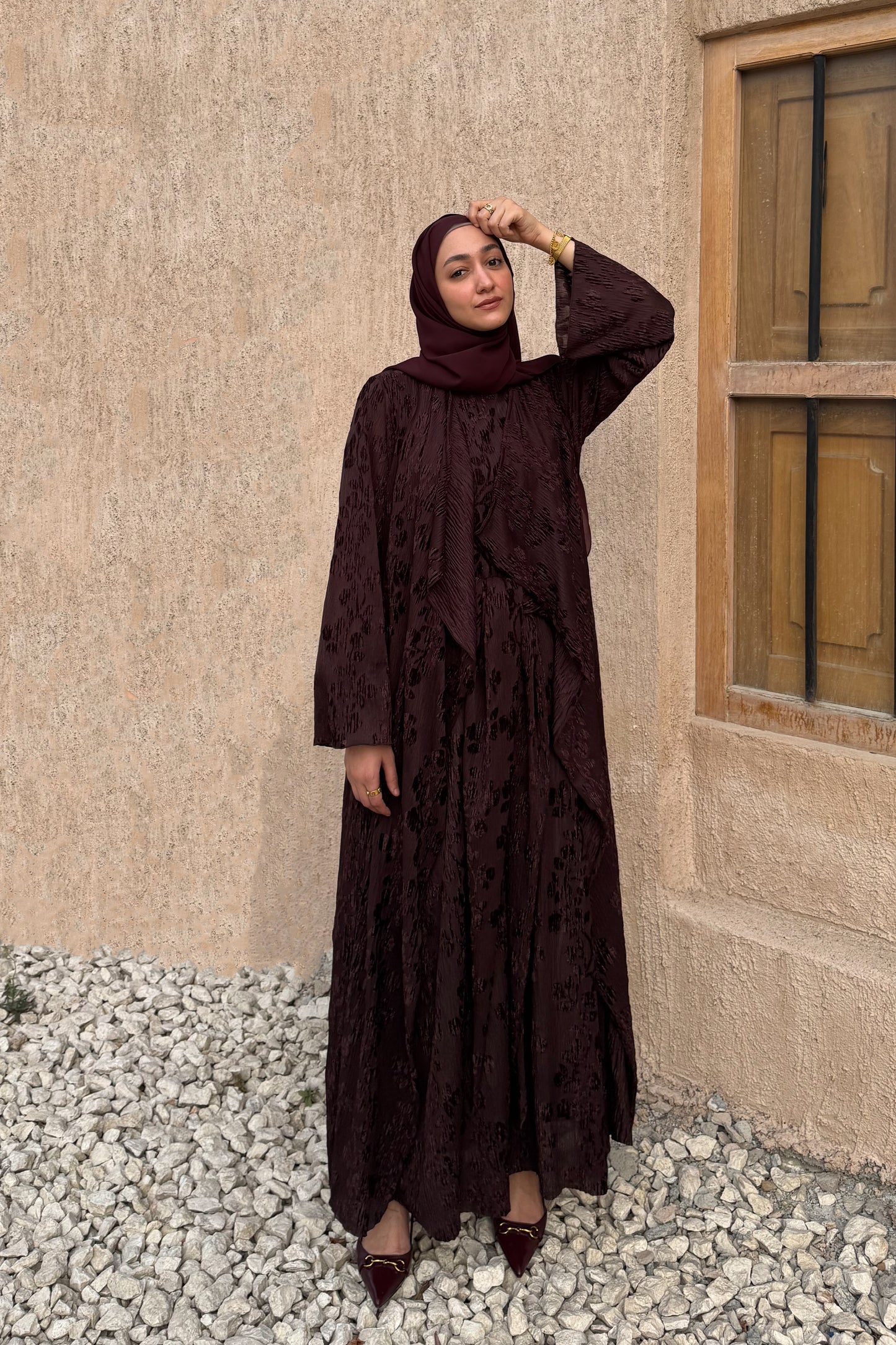 Coordinated Velvet Abaya