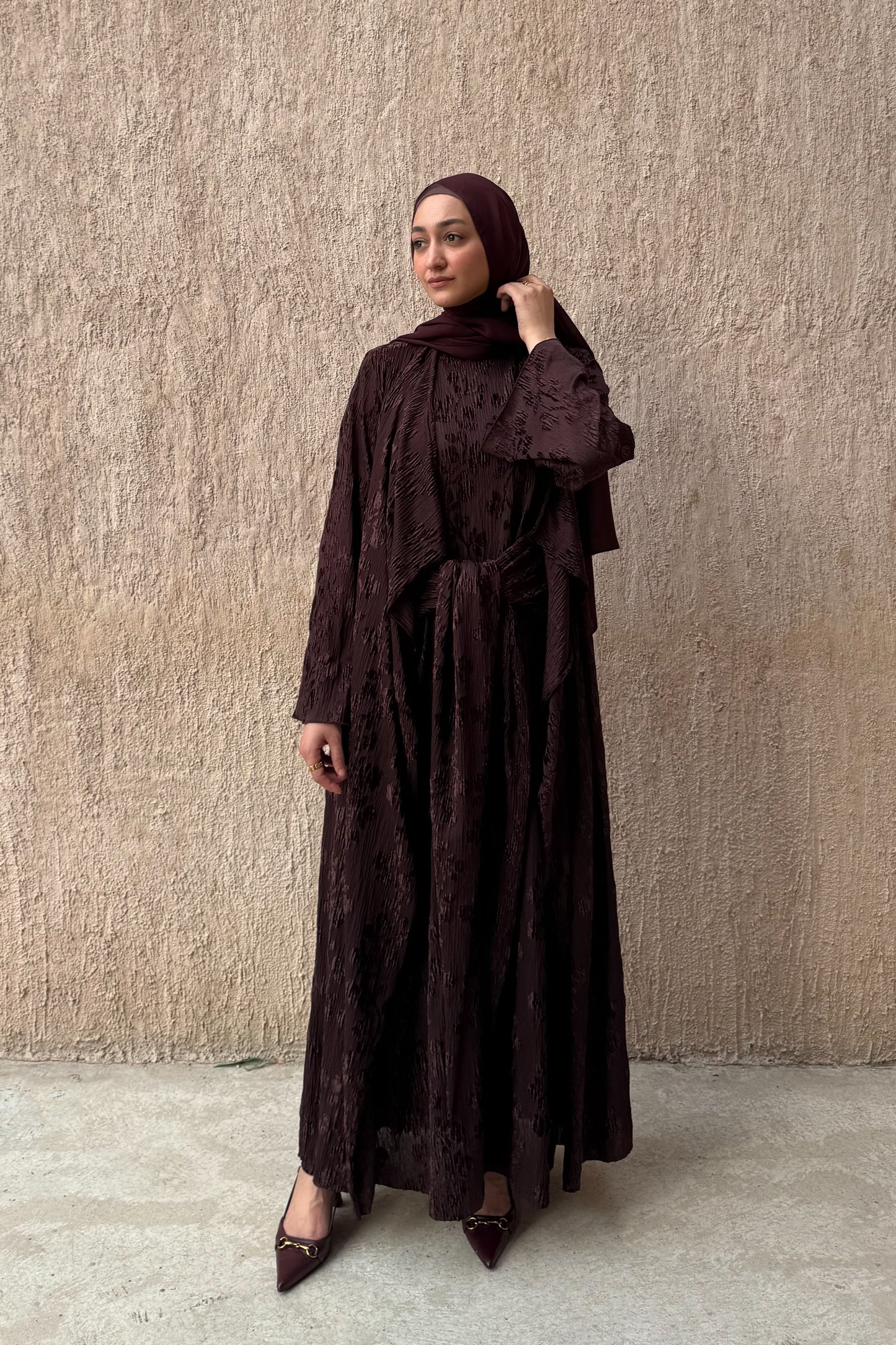 Coordinated Velvet Abaya